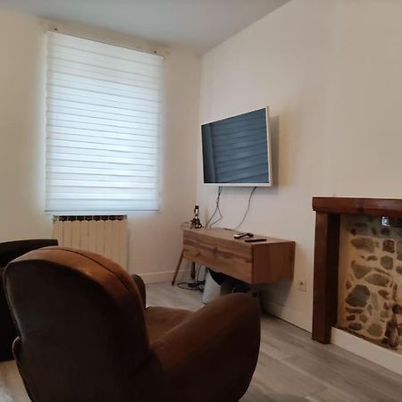 L'Atelier Cosy - Maison De Village Atypique Saint-Georges-d'Esperanche Eksteriør billede