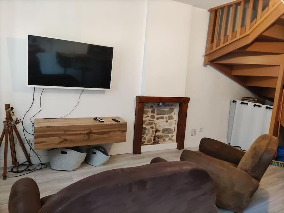 L'Atelier Cosy - Maison De Village Atypique Saint-Georges-d'Esperanche Eksteriør billede